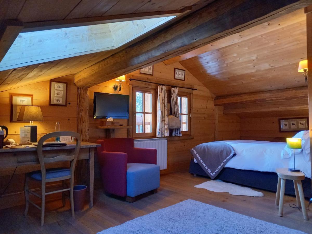 Hotel La Ferme Du Chozal, Chalet De Tradition Hauteluce Bagian luar foto