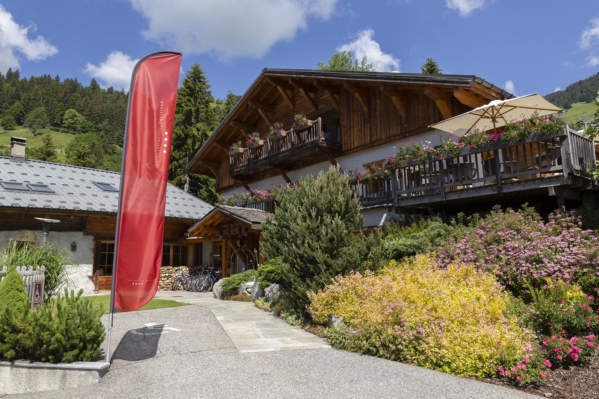 Hotel La Ferme Du Chozal, Chalet De Tradition Hauteluce Bagian luar foto