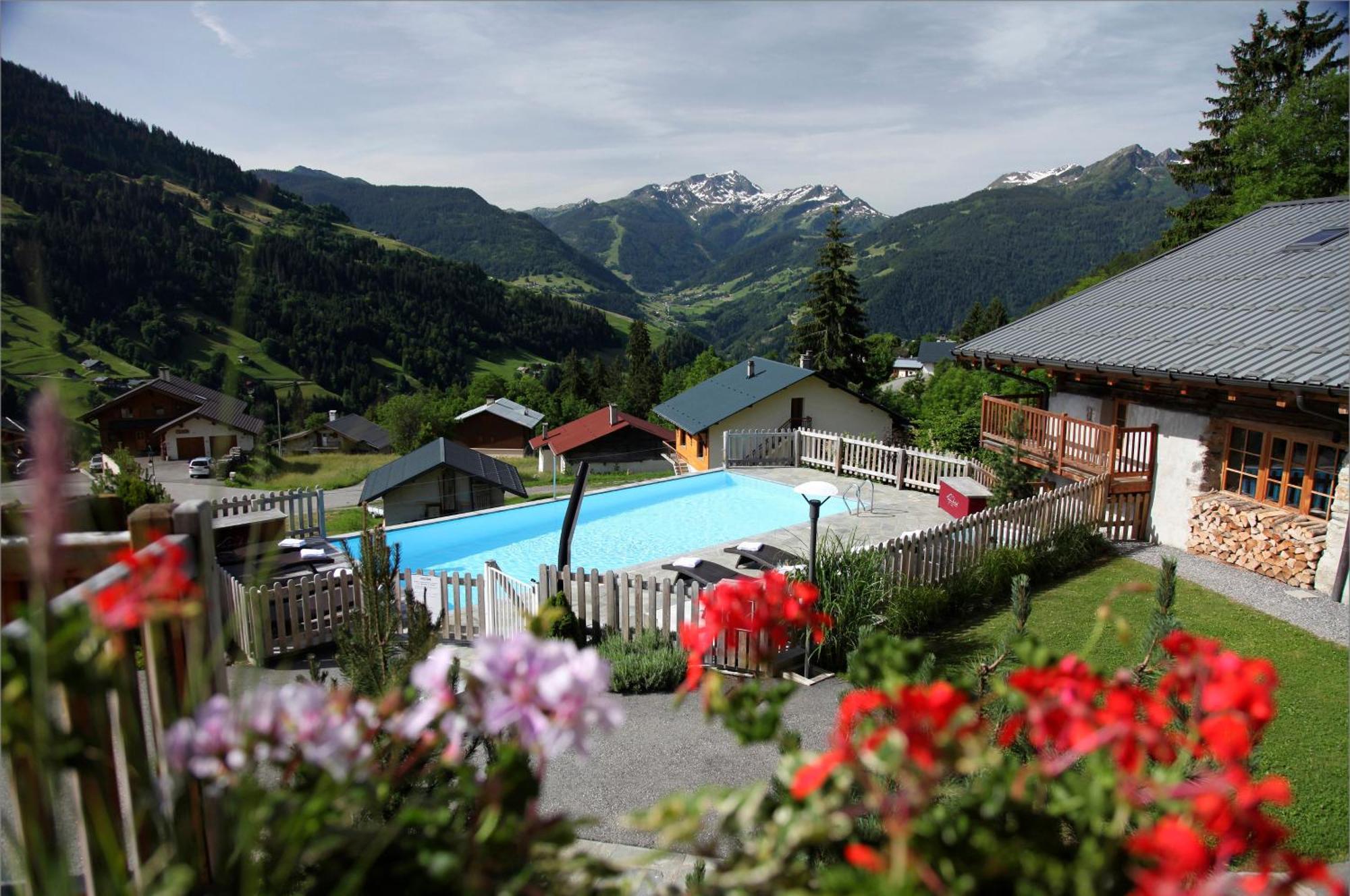 Hotel La Ferme Du Chozal, Chalet De Tradition Hauteluce Bagian luar foto